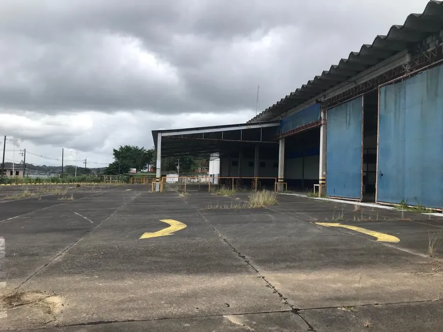 Foto 1 de Galpão/Depósito/Armazém para venda ou aluguel, 11000m² em Coutos, Salvador