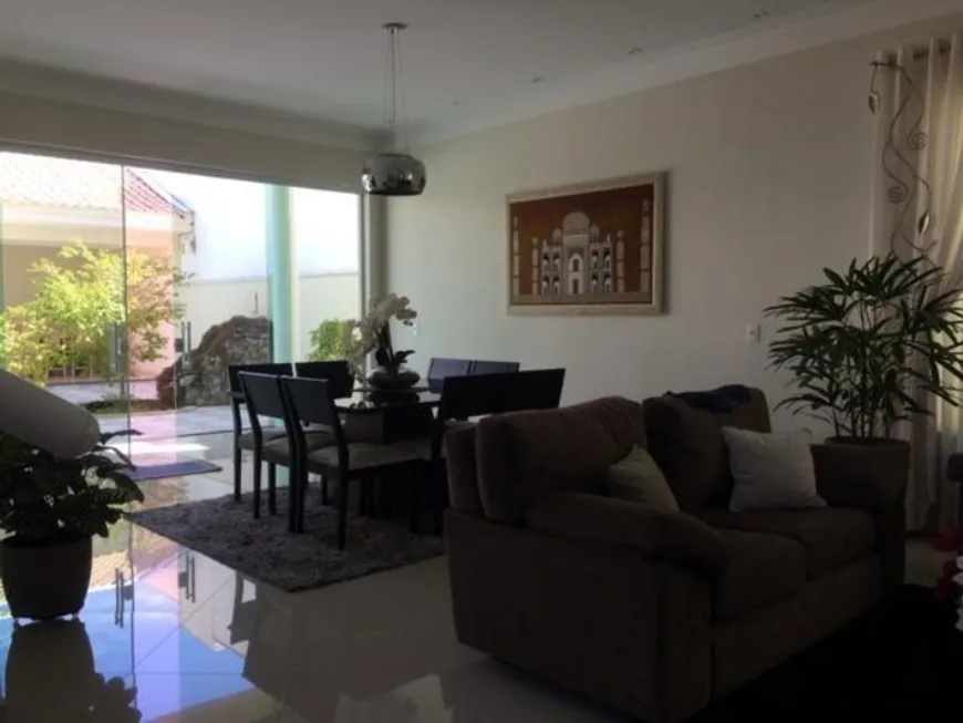 Foto 1 de Casa com 3 Quartos à venda, 308m² em Jardim Ibiti do Paco, Sorocaba