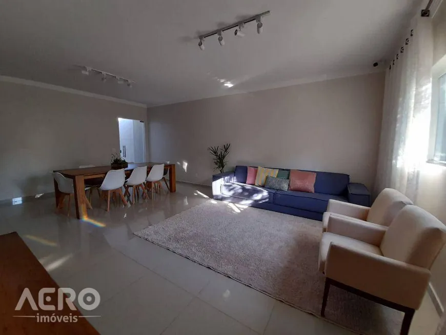 Foto 1 de Casa de Condomínio com 3 Quartos à venda, 198m² em Residencial Jardins do Sul, Bauru