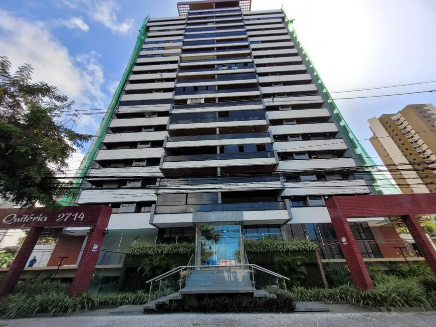 Foto 1 de Apartamento com 4 Quartos para alugar, 230m² em Espinheiro, Recife