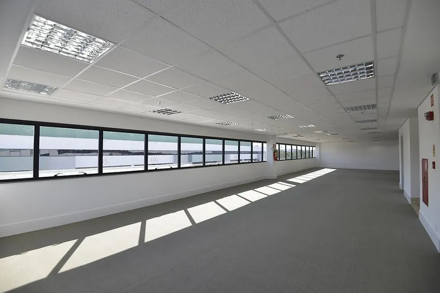 Foto 1 de Galpão/Depósito/Armazém para alugar, 2790m² em Cajuru do Sul, Sorocaba