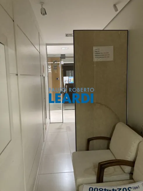 Foto 1 de Ponto Comercial à venda, 84m² em Trindade, Florianópolis