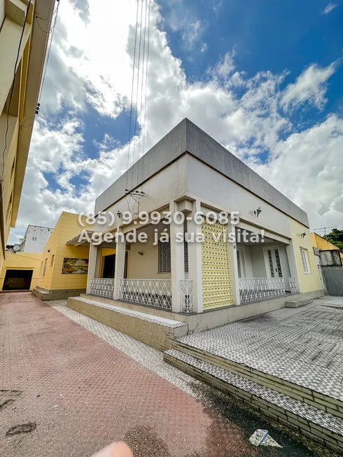 Foto 1 de Casa com 5 Quartos à venda, 740m² em Monte Castelo, Fortaleza