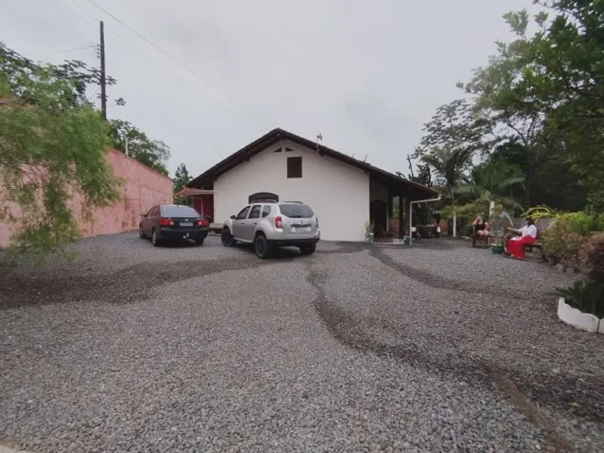 Foto 1 de Casa com 3 Quartos à venda, 150m² em Dona Clara, Timbó