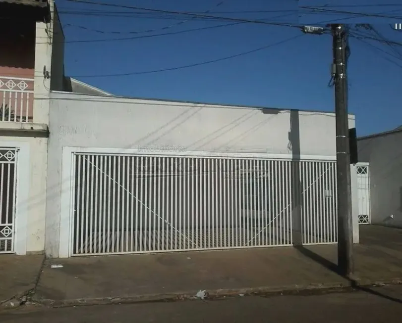 Foto 1 de Kitnet com 1 Quarto para alugar, 25m² em Recreio dos Bandeirantes, São Carlos