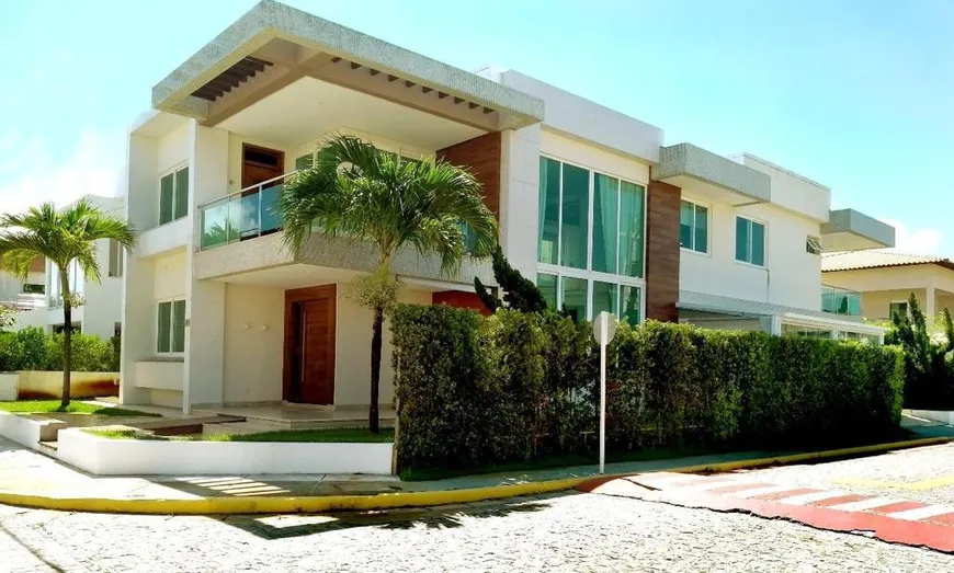 Foto 1 de Casa de Condomínio com 4 Quartos à venda, 378m² em Aruana, Aracaju