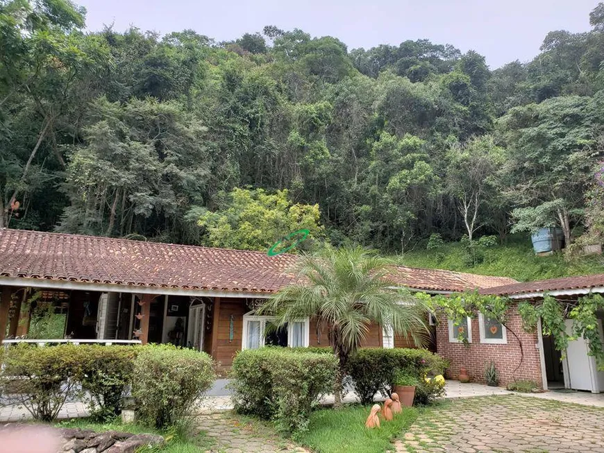Foto 1 de Fazenda/Sítio com 4 Quartos à venda, 743m² em Itapema, Guararema