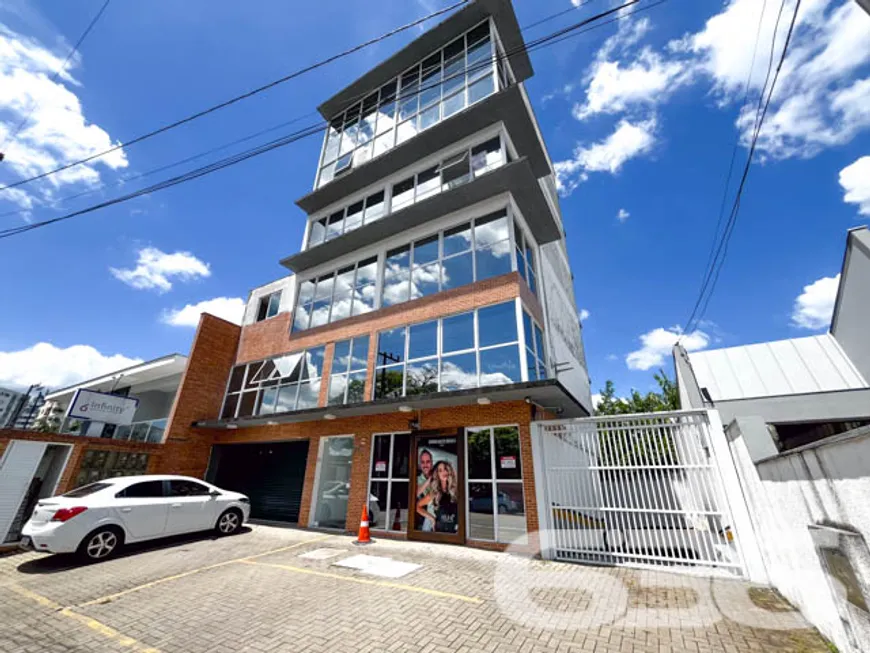 Foto 1 de Imóvel Comercial à venda, 58m² em Bucarein, Joinville