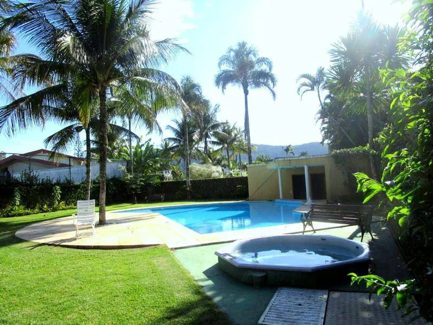 Foto 1 de Casa de Condomínio com 4 Quartos à venda, 400m² em Jardim Acapulco , Guarujá