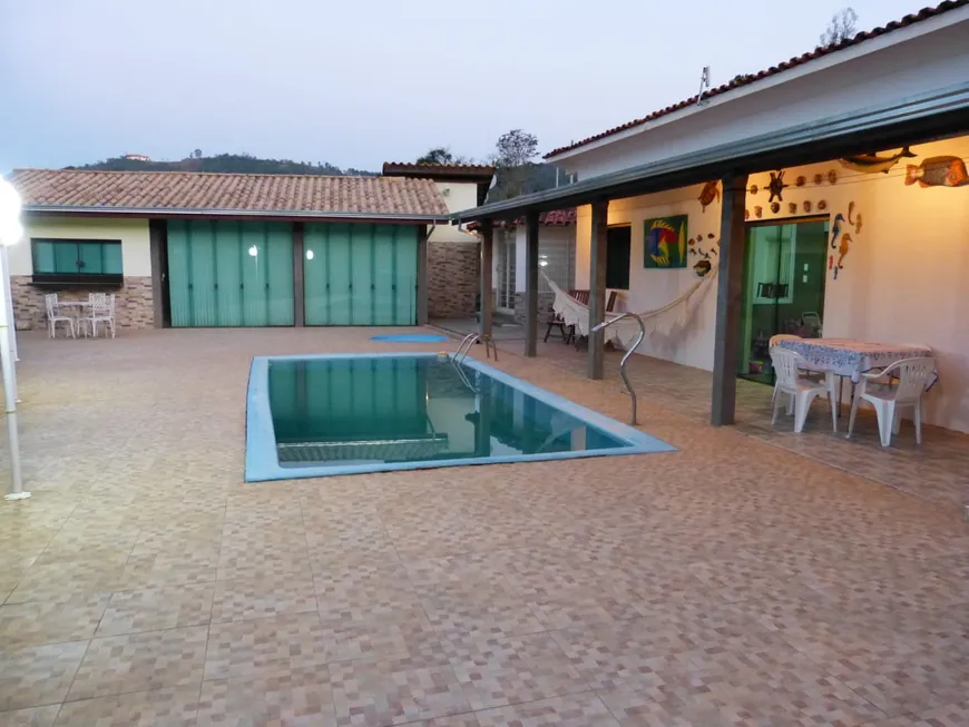 Foto 1 de Casa com 4 Quartos à venda, 170m² em Vila Santista, Serra Negra