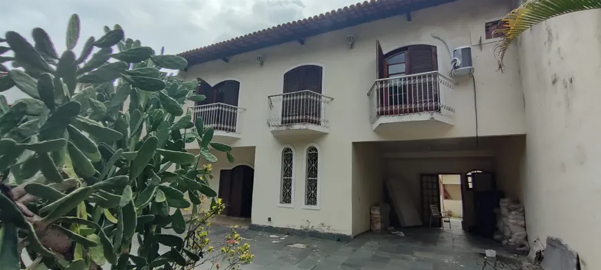Foto 1 de Casa de Condomínio com 4 Quartos à venda, 355m² em Barra da Tijuca, Rio de Janeiro