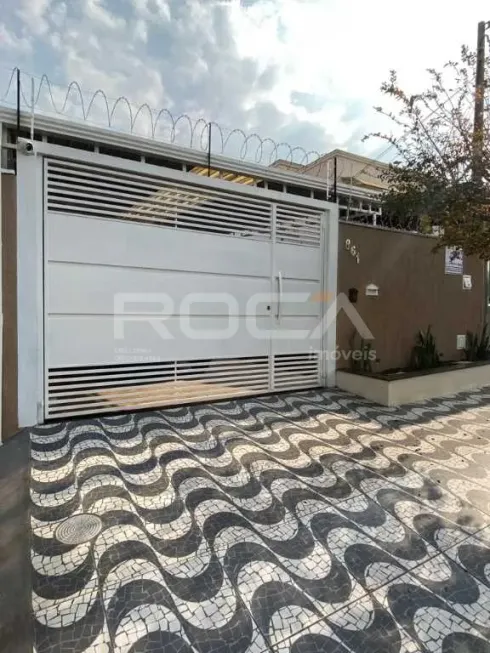 Foto 1 de Casa com 3 Quartos à venda, 118m² em Parque Santa Felícia Jardim, São Carlos