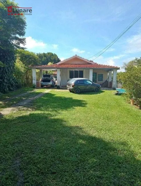 Foto 1 de Fazenda/Sítio com 3 Quartos à venda, 1400m² em Chacaras Rurais de Guararema, Jacareí