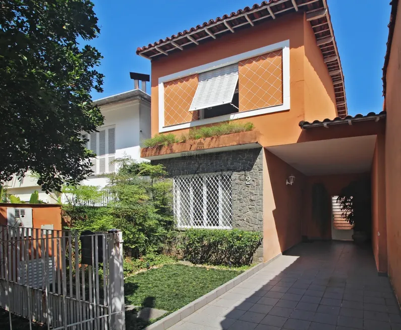 Foto 1 de Casa com 2 Quartos à venda, 150m² em Vila Nova Conceição, São Paulo