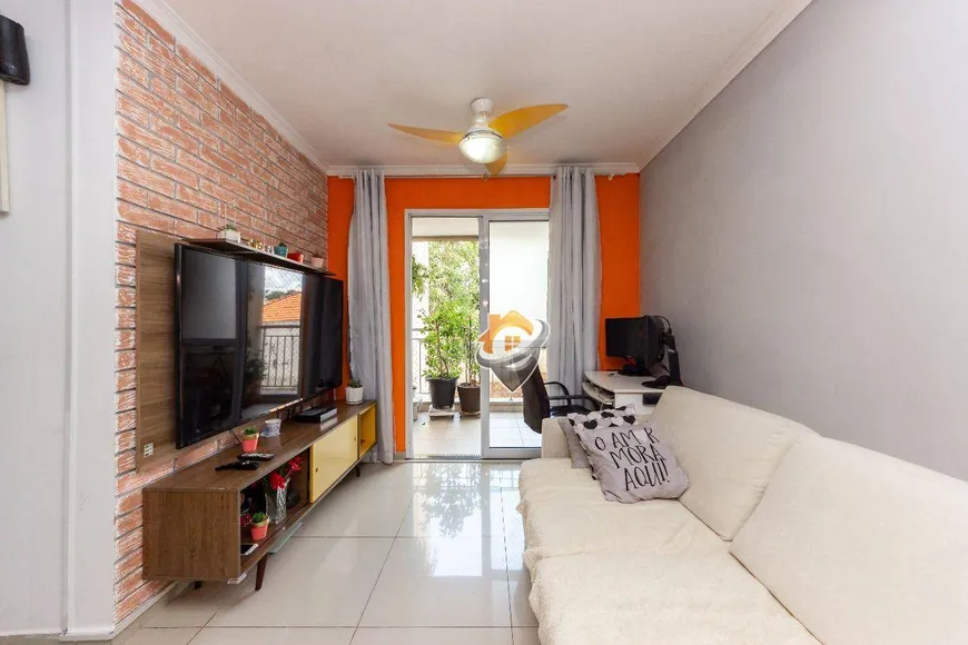 Foto 1 de Apartamento com 3 Quartos à venda, 66m² em Parque São Domingos, São Paulo