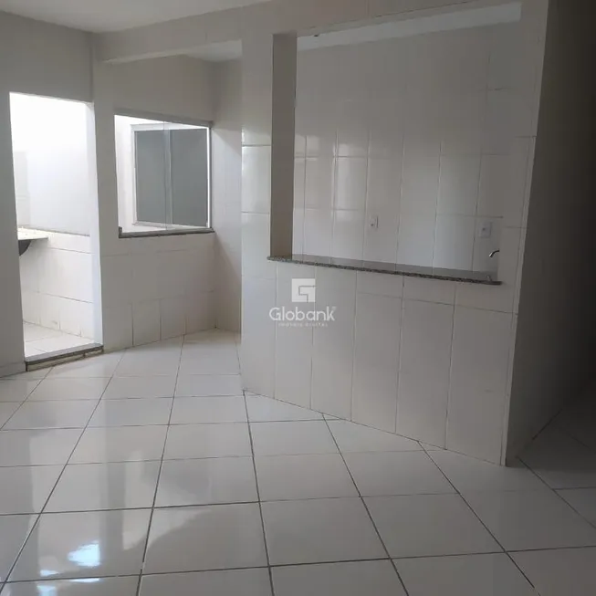 Foto 1 de Apartamento com 2 Quartos para alugar, 90m² em Centro, Montes Claros