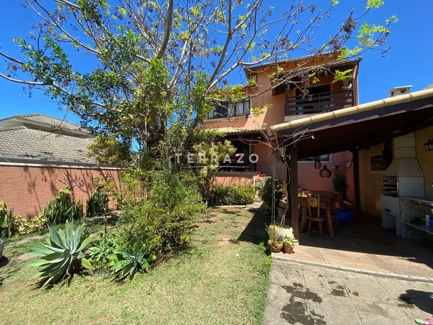 Foto 1 de Casa de Condomínio com 3 Quartos à venda, 172m² em Peró, Cabo Frio