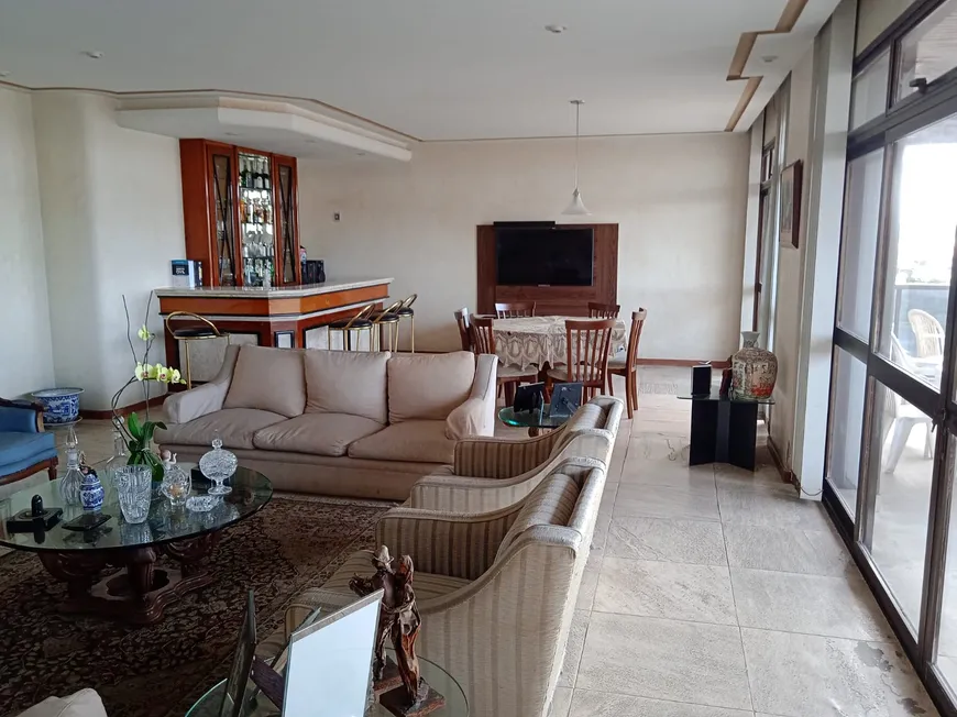 Foto 1 de Apartamento com 5 Quartos à venda, 480m² em Mata da Praia, Vitória