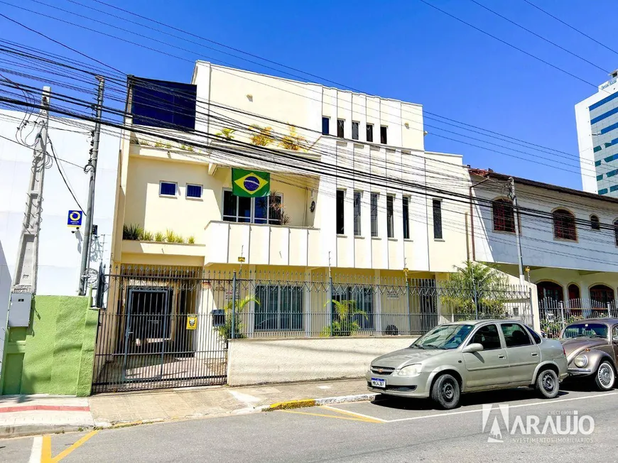 Foto 1 de Casa com 3 Quartos à venda, 540m² em Centro, Itajaí