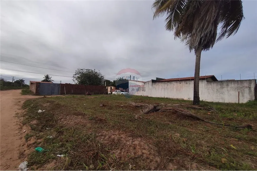 Foto 1 de Lote/Terreno à venda em Cajupiranga, Parnamirim