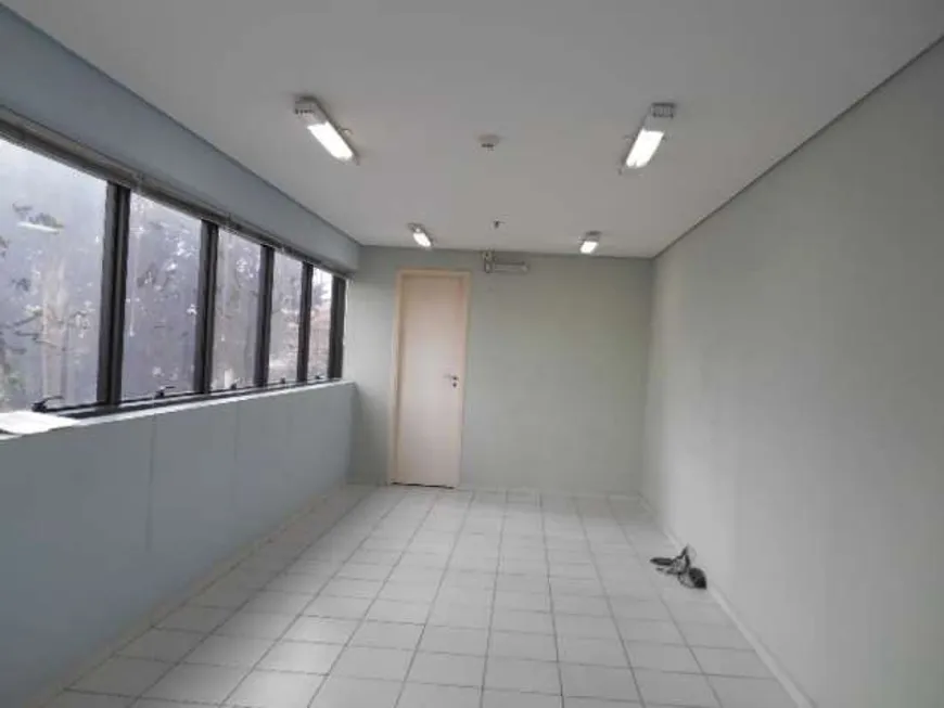 Foto 1 de Sala Comercial para alugar, 31m² em Mirandópolis, São Paulo