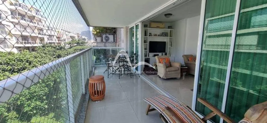 Foto 1 de Apartamento com 3 Quartos à venda, 135m² em Ipanema, Rio de Janeiro