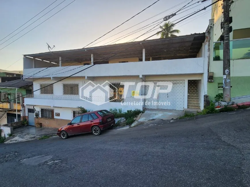 Foto 1 de Casa com 4 Quartos para alugar, 178m² em Independência, Cachoeiro de Itapemirim