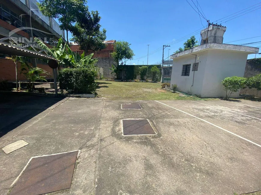 Foto 1 de Galpão/Depósito/Armazém para alugar, 1954m² em Remédios, Osasco