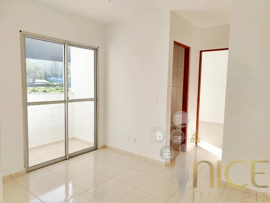 Foto 1 de Apartamento com 2 Quartos à venda, 52m² em Espinheiros, Itajaí