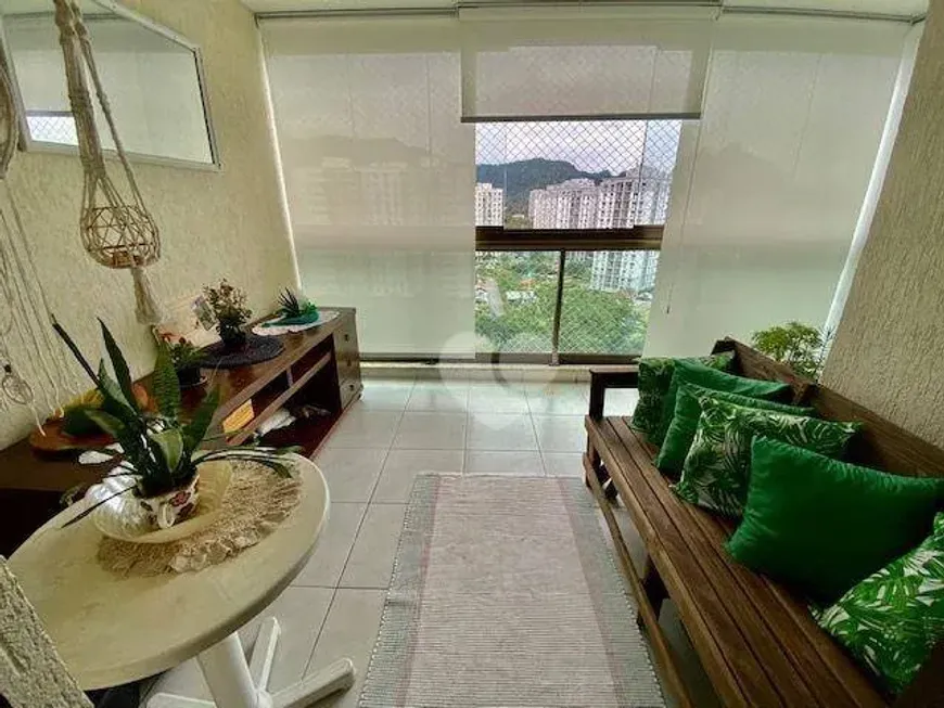 Foto 1 de Apartamento com 3 Quartos à venda, 67m² em Jacarepaguá, Rio de Janeiro