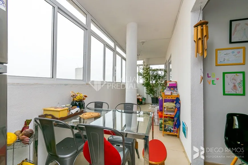Foto 1 de Apartamento com 2 Quartos à venda, 106m² em Centro Histórico, Porto Alegre