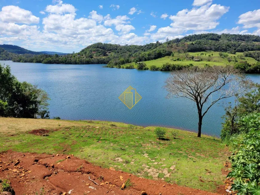 Foto 1 de Lote/Terreno à venda, 1000m² em , Três Barras do Paraná