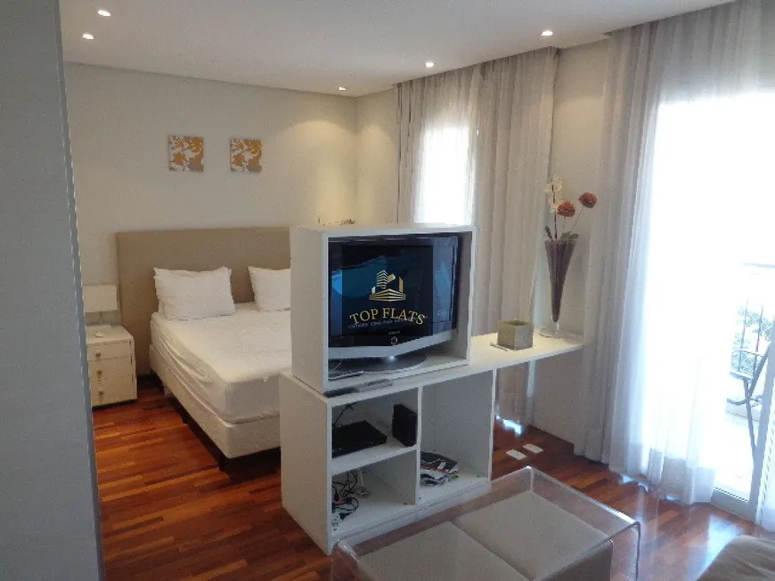 Foto 1 de Flat com 1 Quarto para alugar, 48m² em Vila Nova Conceição, São Paulo