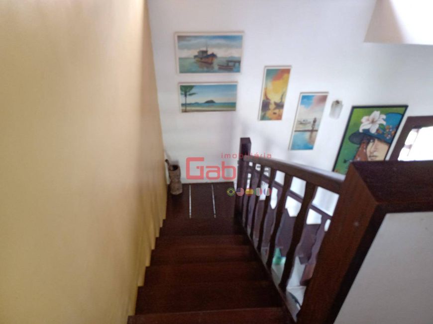 Casa de Condomínio na Rua das Casuarinas, 100, Rasa em Armação dos