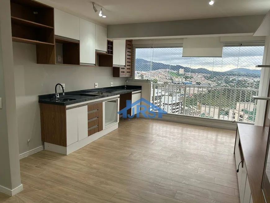 Foto 1 de Apartamento com 2 Quartos à venda, 55m² em Alphaville Empresarial, Barueri