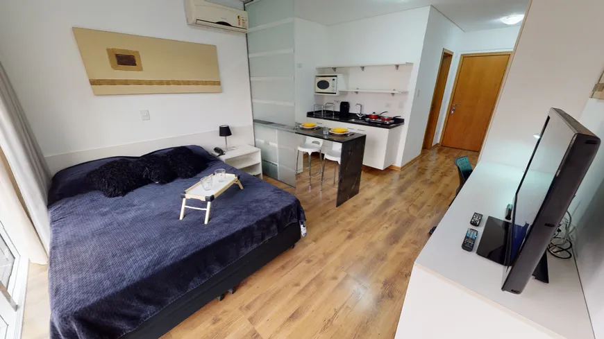 Foto 1 de Apartamento com 1 Quarto à venda, 30m² em Centro, Curitiba