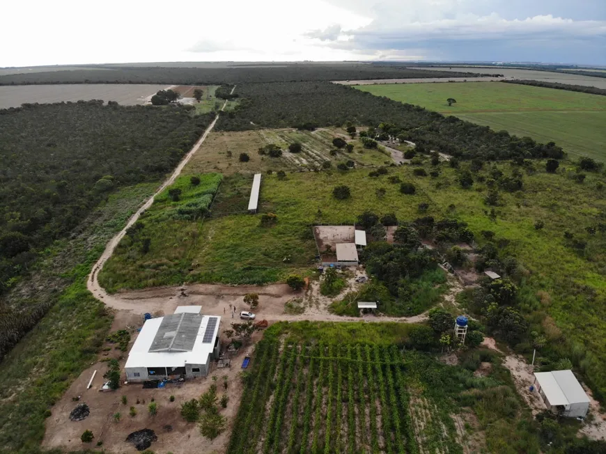 Foto 1 de Fazenda/Sítio com 2 Quartos à venda, 150m² em Zona Rural, Luís Eduardo Magalhães