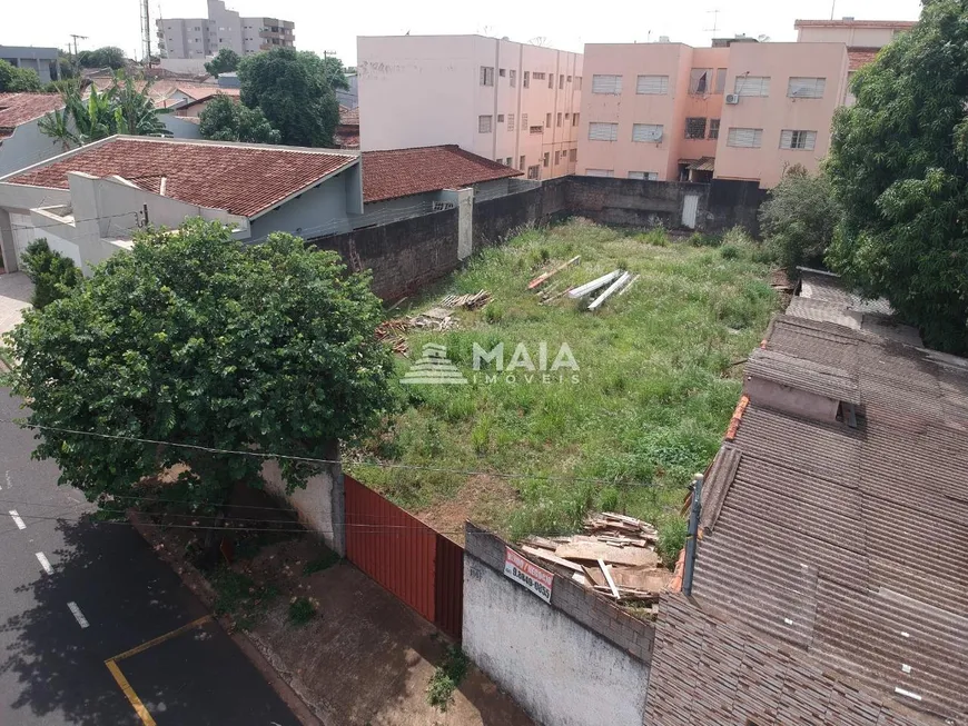 Foto 1 de Lote/Terreno à venda, 547m² em Fabrício, Uberaba