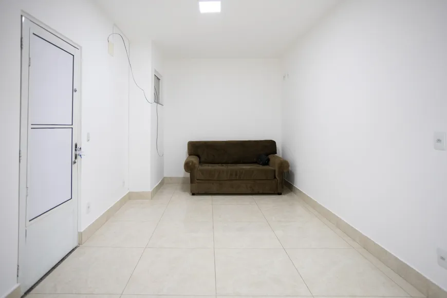 Foto 1 de Apartamento com 1 Quarto para alugar, 42m² em Setor dos Funcionários, Goiânia