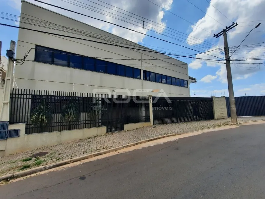 Foto 1 de Galpão/Depósito/Armazém à venda, 965m² em Jardim de Cresci, São Carlos