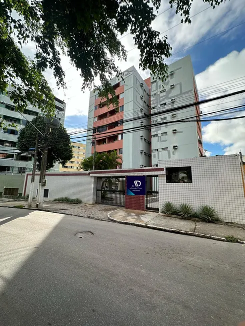 Foto 1 de Apartamento com 1 Quarto à venda, 42m² em Mangabeiras, Maceió