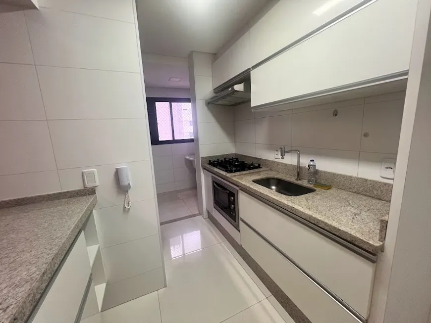 Foto 1 de Apartamento com 3 Quartos para alugar, 105m² em Park Lozândes, Goiânia