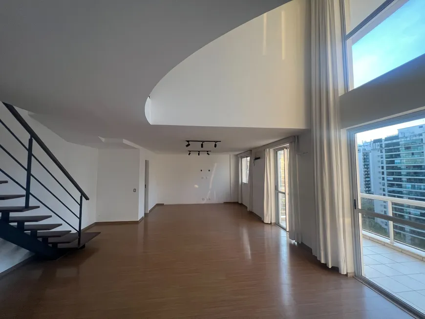 Foto 1 de Apartamento com 2 Quartos à venda, 124m² em Barra da Tijuca, Rio de Janeiro