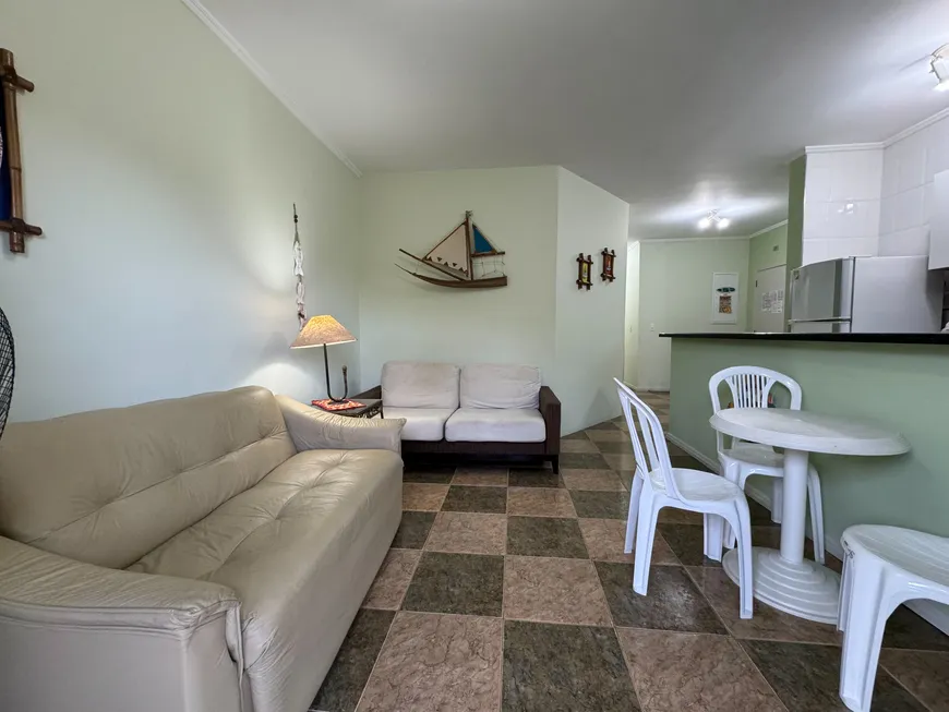 Foto 1 de Apartamento com 3 Quartos à venda, 80m² em Praia das Toninhas, Ubatuba