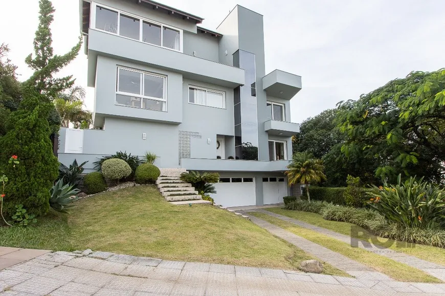 Foto 1 de Casa de Condomínio com 3 Quartos à venda, 699m² em Nonoai, Porto Alegre