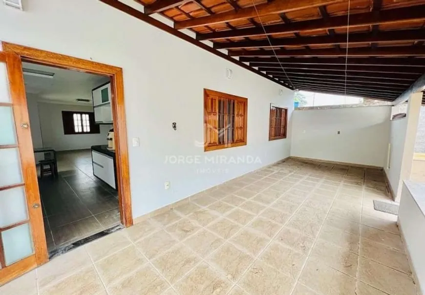 Foto 1 de Casa com 3 Quartos à venda, 165m² em Jardim das Nações, Taubaté