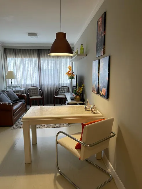 Foto 1 de Flat com 1 Quarto à venda, 45m² em Itaim Bibi, São Paulo