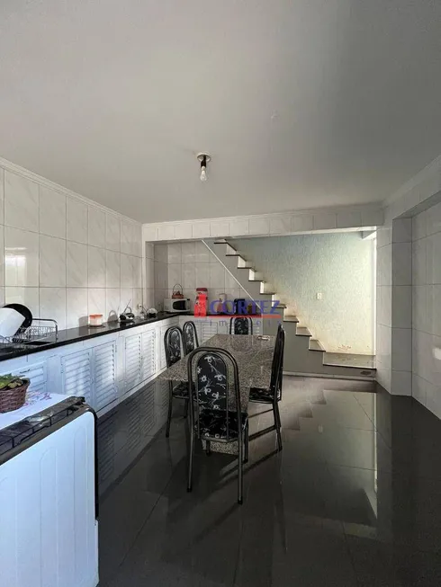 Foto 1 de Casa com 3 Quartos à venda, 165m² em Jardim Guanabara, Rio Claro