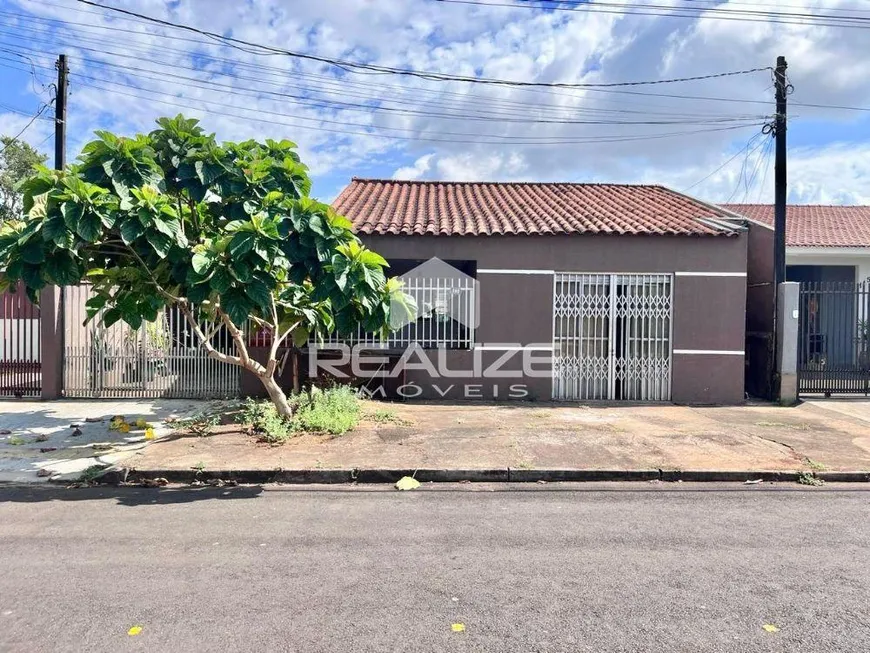 Foto 1 de Casa com 4 Quartos à venda, 180m² em Conjunto Residencial Apora, Foz do Iguaçu