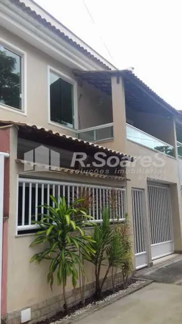 Foto 1 de Casa de Condomínio com 3 Quartos à venda, 150m² em  Vila Valqueire, Rio de Janeiro